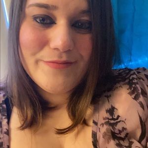 Meet your Posher, Lindsey